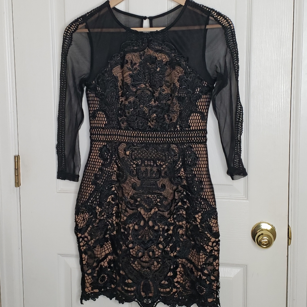 Women's Black & Nude Lace Dress